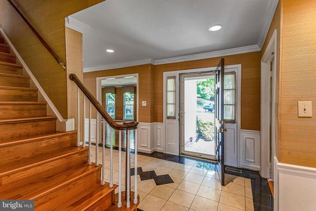 7416 ROYAL DOMINION DR, Bethesda, MD 20817