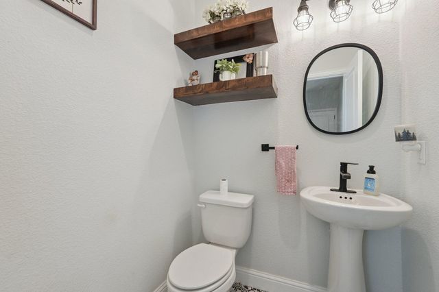 5812 W Sky Hawk Trail, Royse City, TX 75189