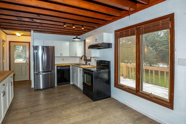 4995 U.S. Highway 12, Buchanan, MI 49107