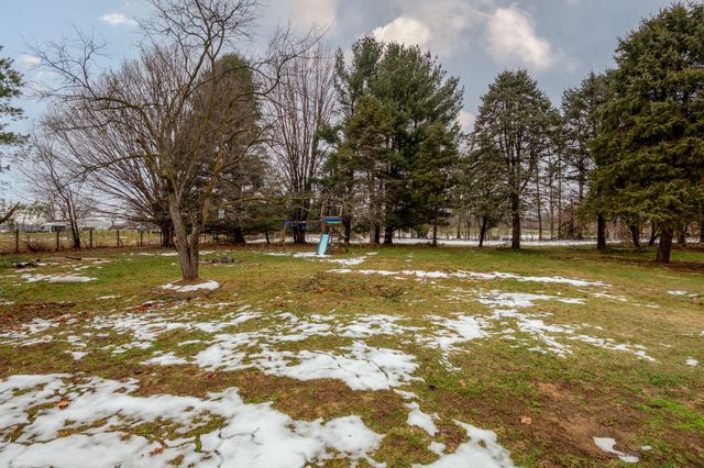 4995 U.S. Highway 12, Buchanan, MI 49107