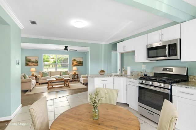 1812 Spring Lake Drive, Mesquite, TX 75149