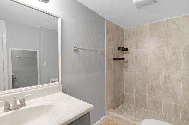 1812 Spring Lake Drive, Mesquite, TX 75149