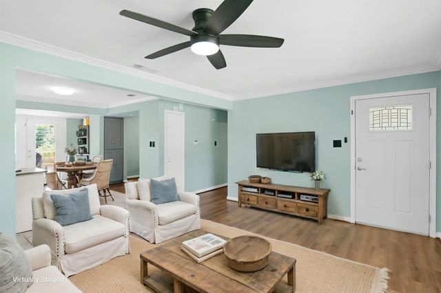 1812 Spring Lake Drive, Mesquite, TX 75149