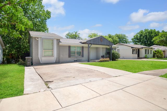 1812 Spring Lake Drive, Mesquite, TX 75149