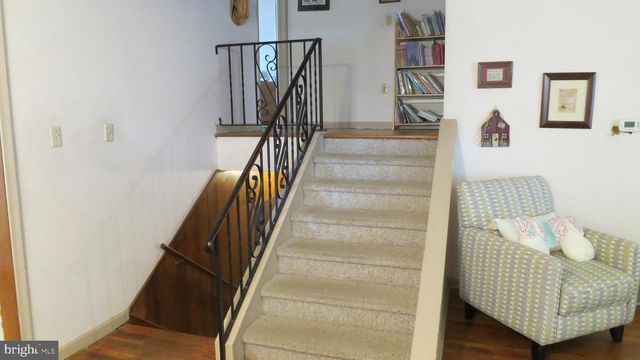 79 EWINGVILLE RD, Ewing, NJ 08638