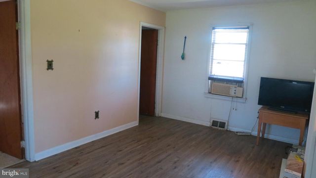 79 EWINGVILLE RD, Ewing, NJ 08638