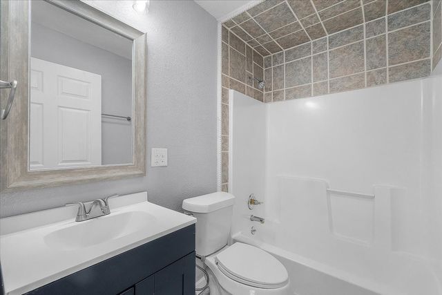 308 Alameda Road, Azle, TX 76020