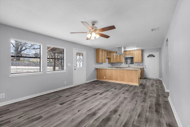 308 Alameda Road, Azle, TX 76020