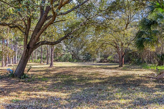 6747 Burning Tree Avenue, Cocoa, FL 32926