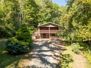 179 Cabin Hill Road, Burnsville, NC 28714