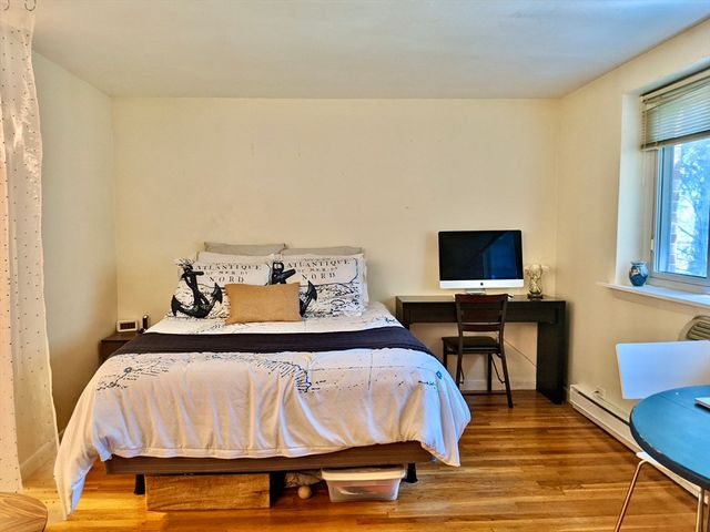 39 Englewood Ave. 14, Boston, MA 02135
