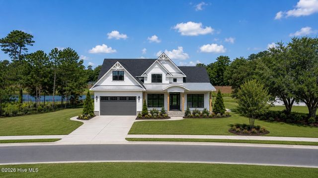 322 E Wayfinder Lane, Hampstead, NC 28443