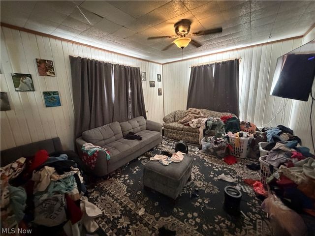 5725 Main Avenue, Ashtabula, OH 44004