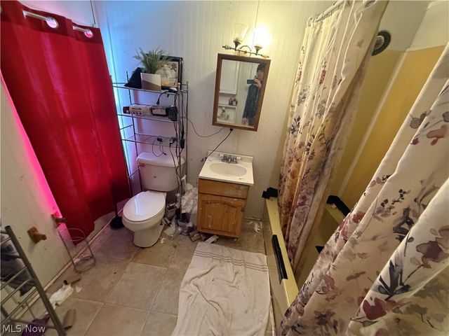 5725 Main Avenue, Ashtabula, OH 44004