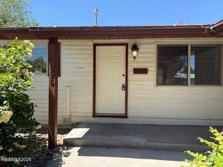 3225 Lucerne Way, Sparks, NV 89431