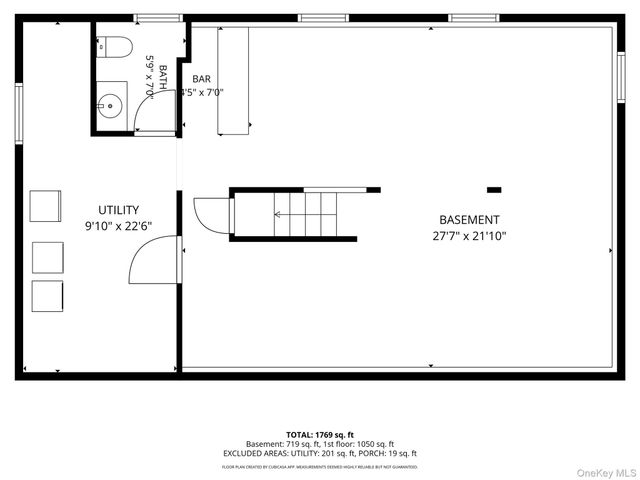 40 Elm Avenue, Farmingdale, NY 11735