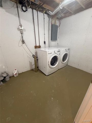 2332 Hickory Street, St Louis, MO 63104