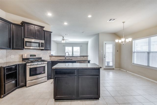 1120 Lake Meadow Lane, Little Elm, TX 75068