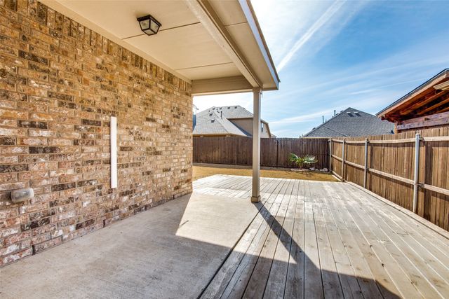 1120 Lake Meadow Lane, Little Elm, TX 75068