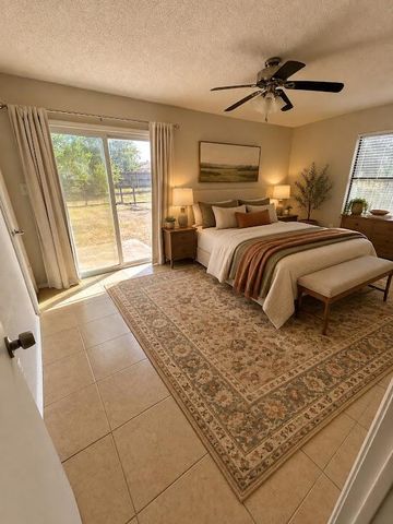 201 W Goforth RD, Buda, TX 78610
