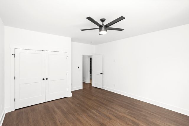 2211 18th Ave, N, Nashville, TN 37208