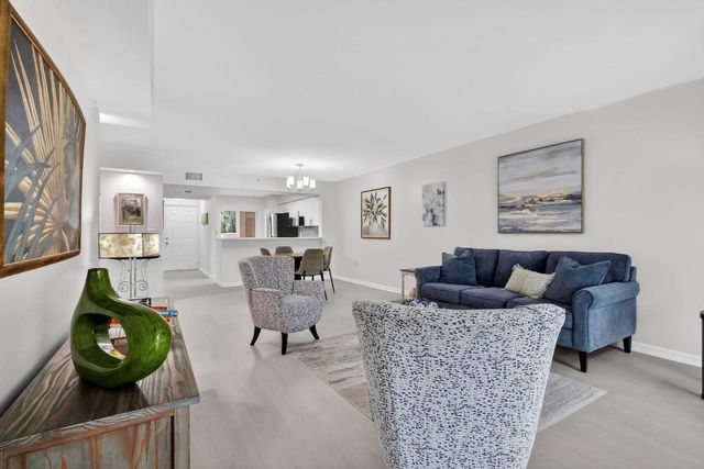 12547 Imperial Isle Drive 204, Boynton Beach, FL 33437