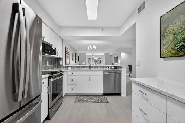 12547 Imperial Isle Drive 204, Boynton Beach, FL 33437