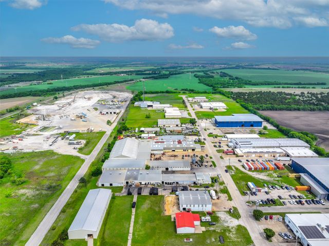 1121 Industrial Drive, Royse City, TX 75189
