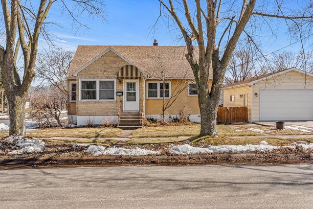 1830 Prospect STREET, La Crosse, WI 54603