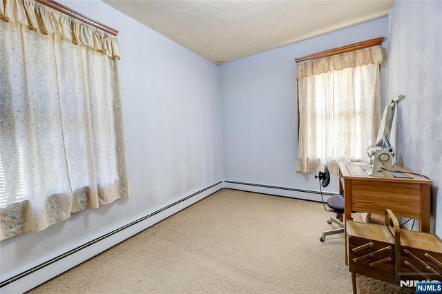 80 Garfield Place, Totowa, NJ 07512
