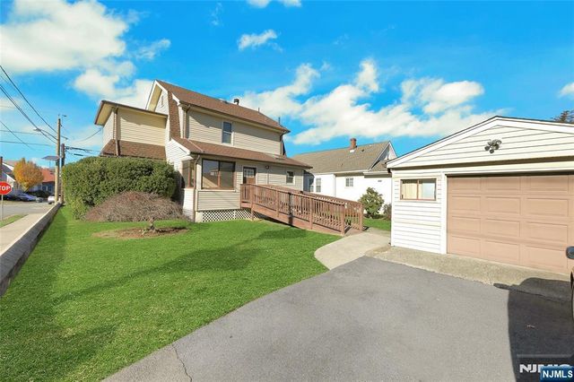 80 Garfield Place, Totowa, NJ 07512