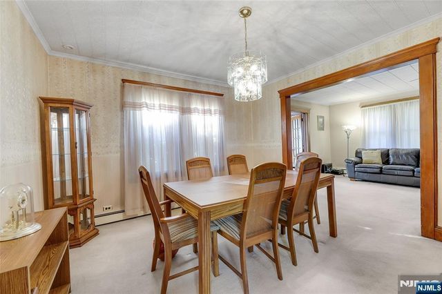 80 Garfield Place, Totowa, NJ 07512