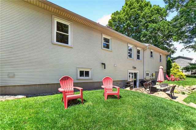 12 Briar Hill Drive, Cranston, RI 02921