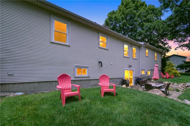 12 Briar Hill Drive, Cranston, RI 02921