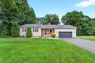 12 Briar Hill Drive, Cranston, RI 02921
