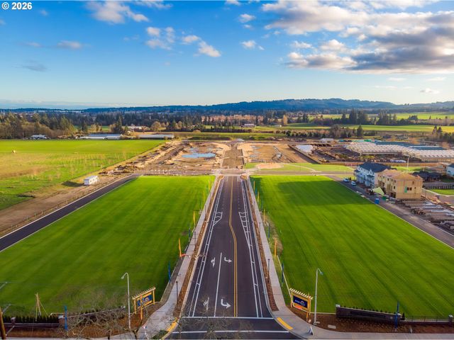 16853 Sw Pomelo Dr, Sherwood, OR 97140