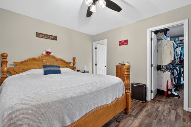 156 Hidden River Ave, Sparta, TN 38583