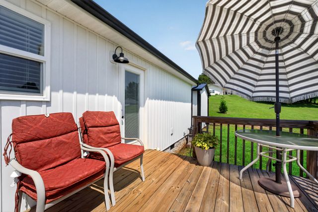 156 Hidden River Ave, Sparta, TN 38583