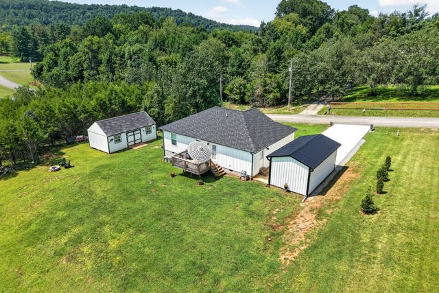 156 Hidden River Ave, Sparta, TN 38583