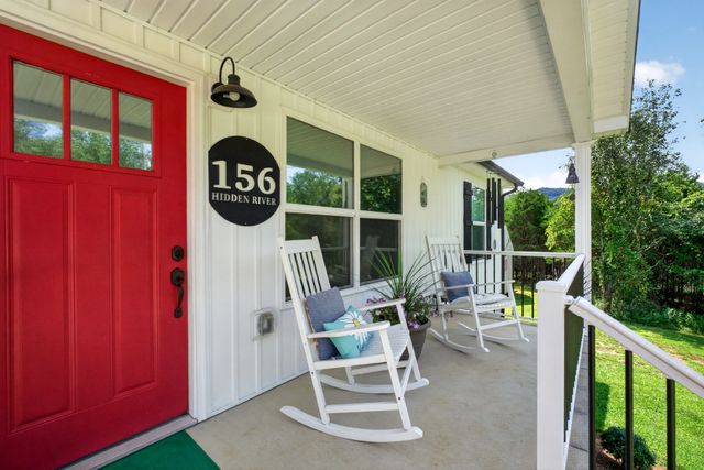 156 Hidden River Ave, Sparta, TN 38583