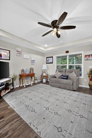 156 Hidden River Ave, Sparta, TN 38583