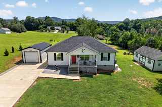 156 Hidden River Ave, Sparta, TN 38583