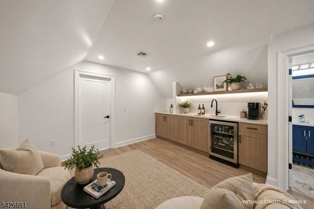 28 Irving St, Montclair Twp., NJ 07042