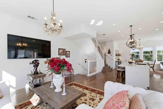 585 Los Castanos Drive, Morgan Hill, CA 95037
