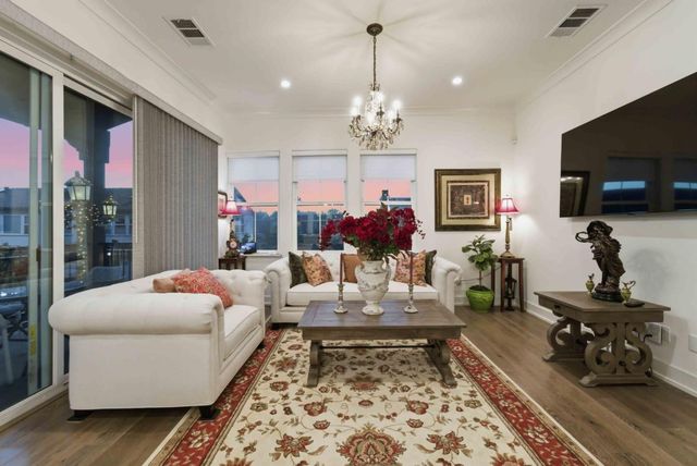 585 Los Castanos Drive, Morgan Hill, CA 95037