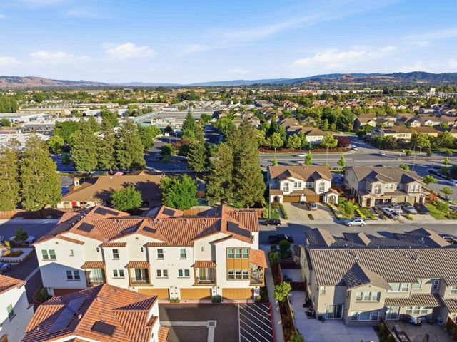 585 Los Castanos Drive, Morgan Hill, CA 95037