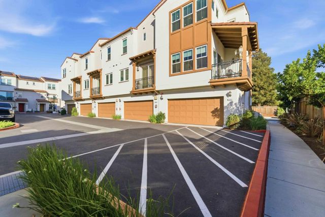 585 Los Castanos Drive, Morgan Hill, CA 95037