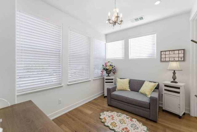 585 Los Castanos Drive, Morgan Hill, CA 95037
