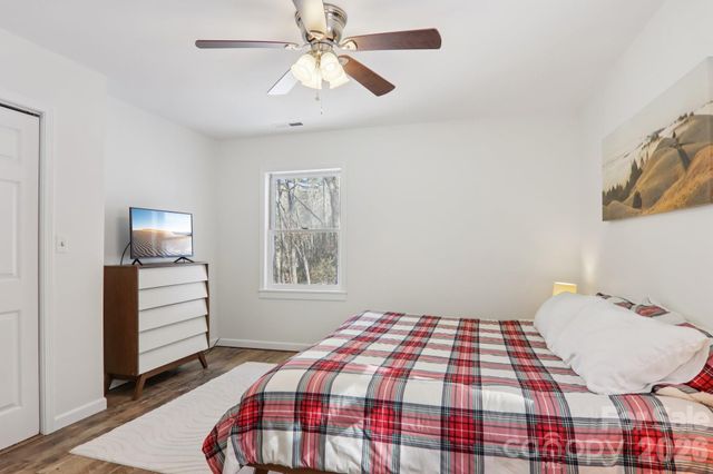 210 Spring Valley Drive 624 & 625, Mars Hill, NC 28754