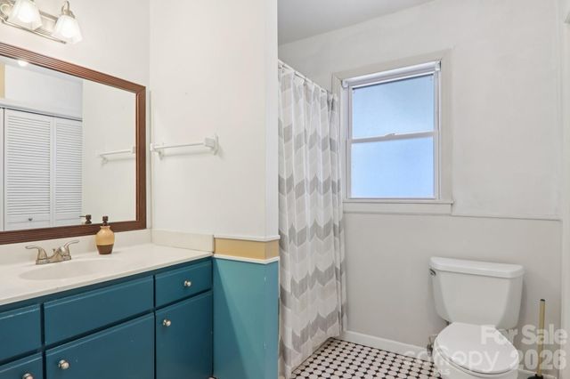 210 Spring Valley Drive 624 & 625, Mars Hill, NC 28754